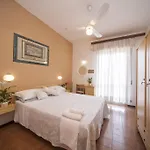 Venus 3*