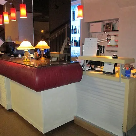Venus Hotel 3*