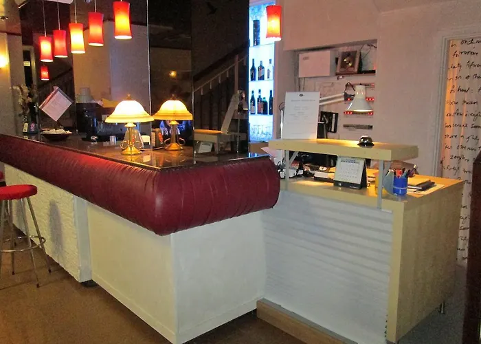 Venus Hotel 3*