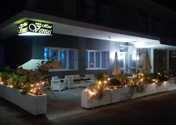 Venus Hotel 3*