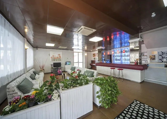 Venus Hotel 3*