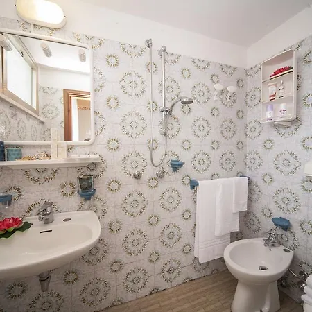 호텔 Venus 벨레지아아지마리나