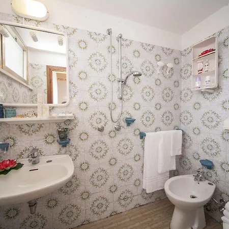 Venus 호텔 벨레지아아지마리나